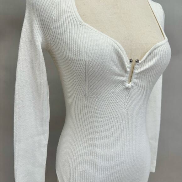 Abercrombie & Fitch Ivory Ribbed Plunge Knit Long Sleeve Bodysuit Size Small - Picture 7 of 16